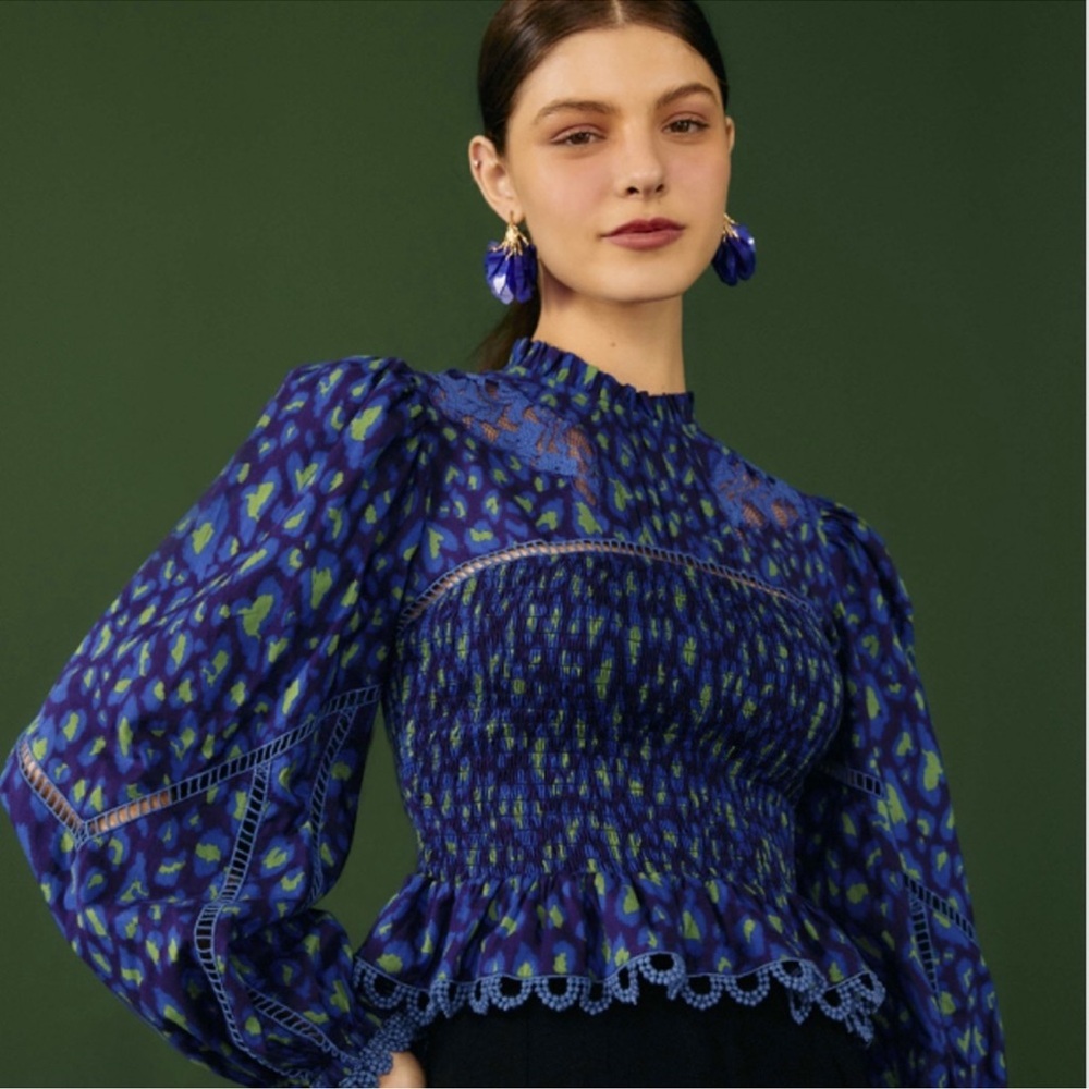 Farm Rio Leopard Pop Smocked Embroidered Lace Long Sleeve Peplum Top - Picture 2 of 14